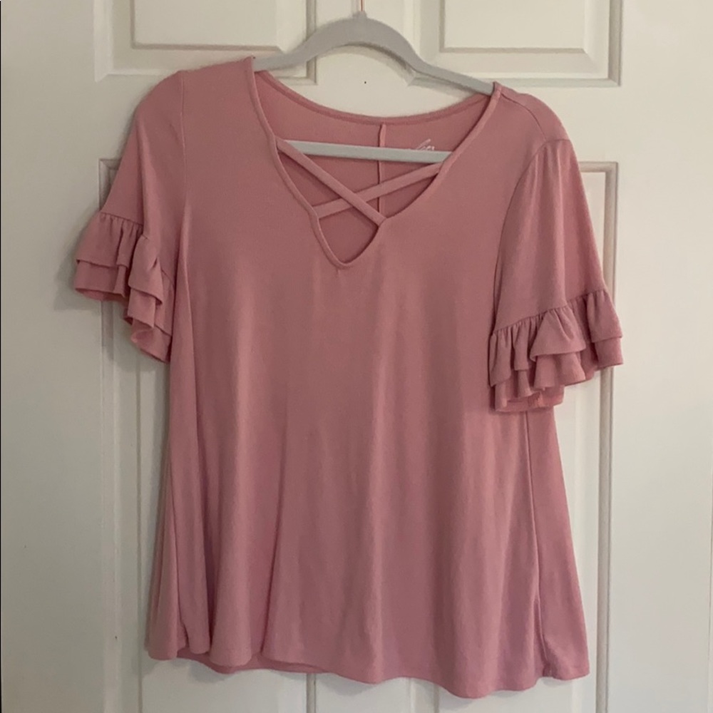 Alya Ruffle Sleeve Top size small